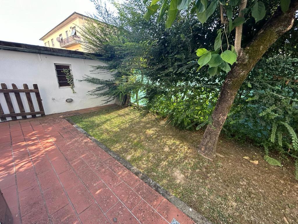 A Quattro Passi Dalle Mura Lucca Exterior photo